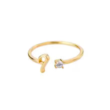 Anello regolabile con iniziale